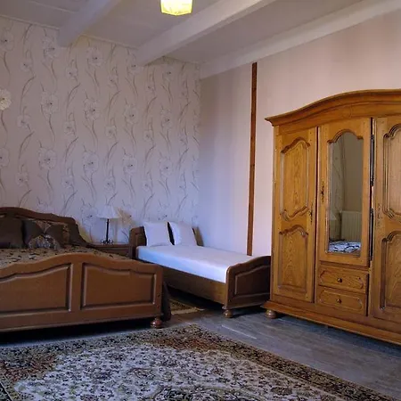 Bed And Breakfast Dunroamin Couture-d'Argenson Room photo
